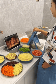 Manual Vegetable Cutter 4-in-1 Mandoline Slicer with Adjustable Thickness